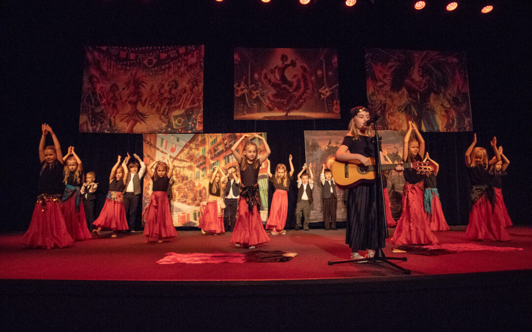 WYSTĘP NA ZAKOŃCZENIE ROKU