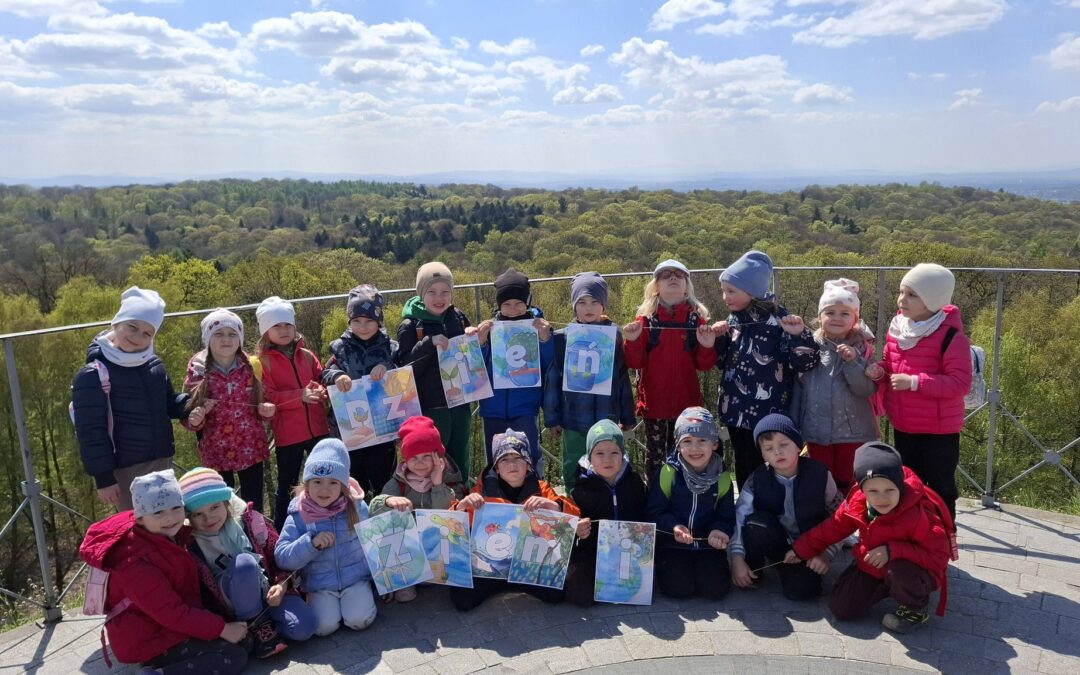 Dzień Ziemi w Galaktyce Dzieci – Odkrywcy i Naukowcy w naturze 🌍🌿